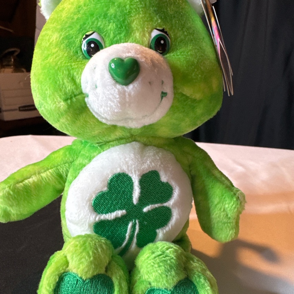 Care Bears Good Luck Bear Plush Special Edition NWT Green Clover
